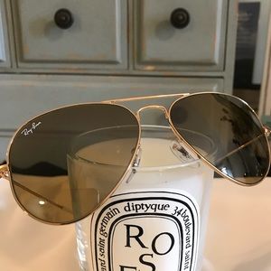 Ray-Ban 3025 Large Aviator Sunglasses